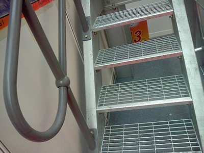 樓梯踏步板 樓梯踏步板